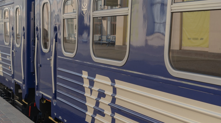 Укрзалізниця повідомила про відновлення курсування потягів з Київщини до Шостки