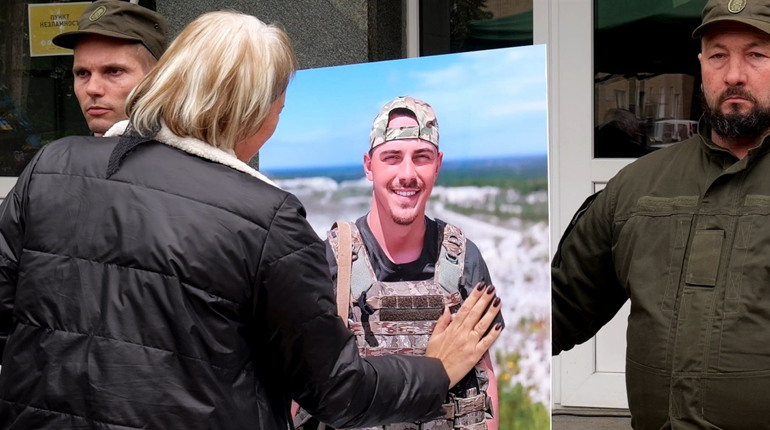 На щиті повернувся до Шостки військовий, офіцер, старший лейтенант батальйону «Хорив»