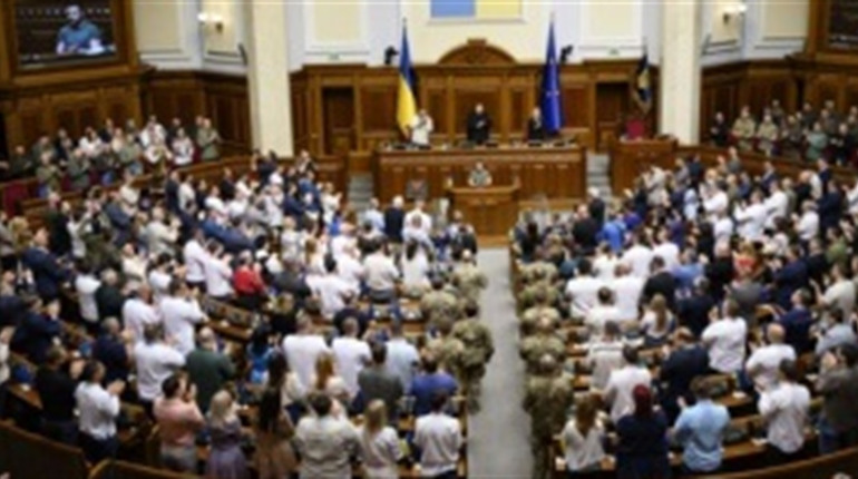Верховна Рада підтримала продовження воєнного стану і мобілізації