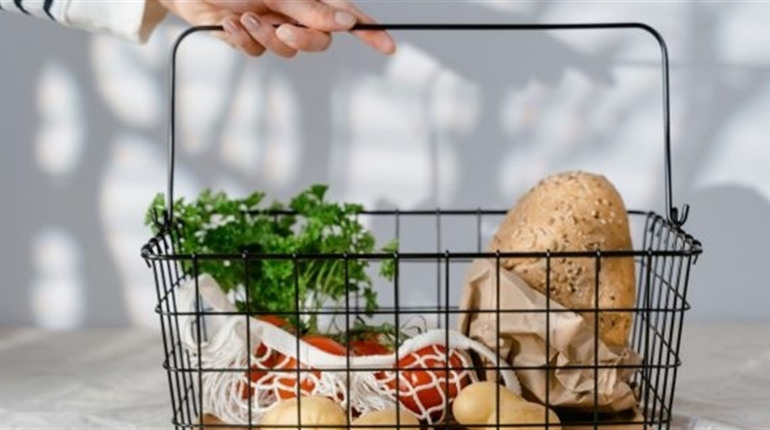 Хліб, овочі, крупи, пальне: на що вже незабаром зростуть ціни в Україні