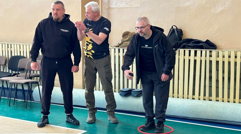 Спорт замість болю: у Біляївці ветерани вчилися долати травми через петанк та піклбол
