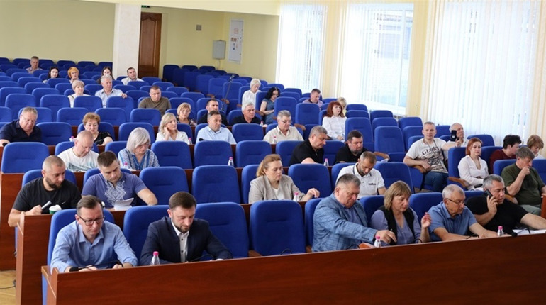 Гроші на ЗСУ, орден "Звягеля" та лікарня: як пройшло чергове засідання сесії міської ради