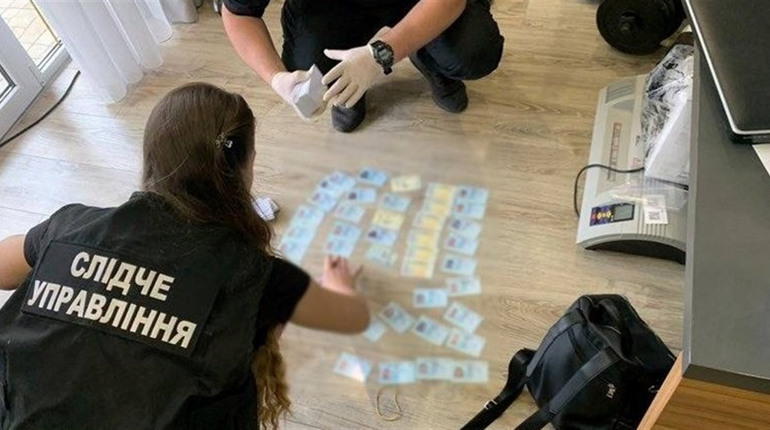 В Одесі судитимуть групу людей, які підробляли водійські документи