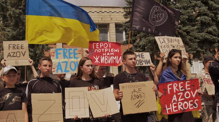 “Свободу полоненим!” У Тростянці вперше пройшла акція на підтримку військовополонених