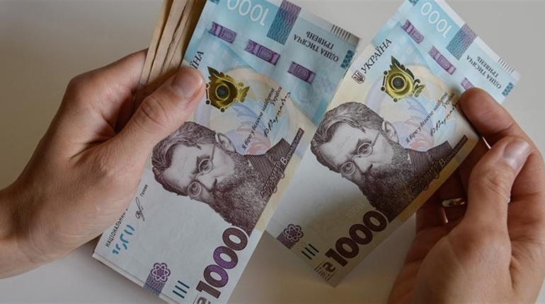 Платять понад 20 тисяч: вакансії в Сарнах та районі за червень