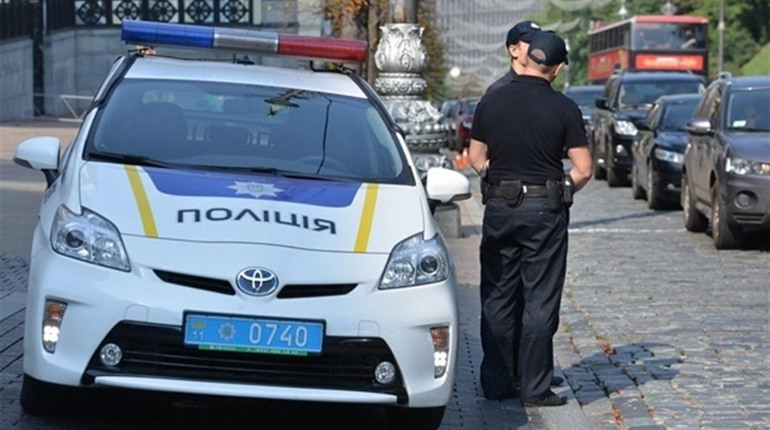 На Вінниччині поліцейські посилили контроль на дорогах області за безпекою дорожнього руху