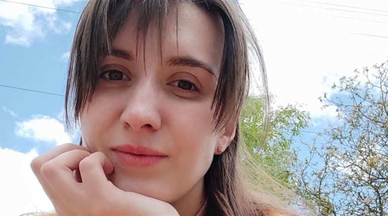 Людмила Старостюк зі Старокостянтинова створила зворушливе відео про місто та життя після війни