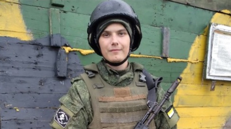 Перевертень: повідомлено про підозру в держзраді херсонцю, який воює на боці ворога