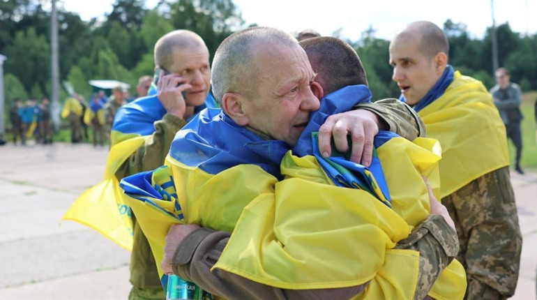 В Україну повернули воїнів, більшість з яких перебували в неволі з 2022 року: є оборонці Херсонщини