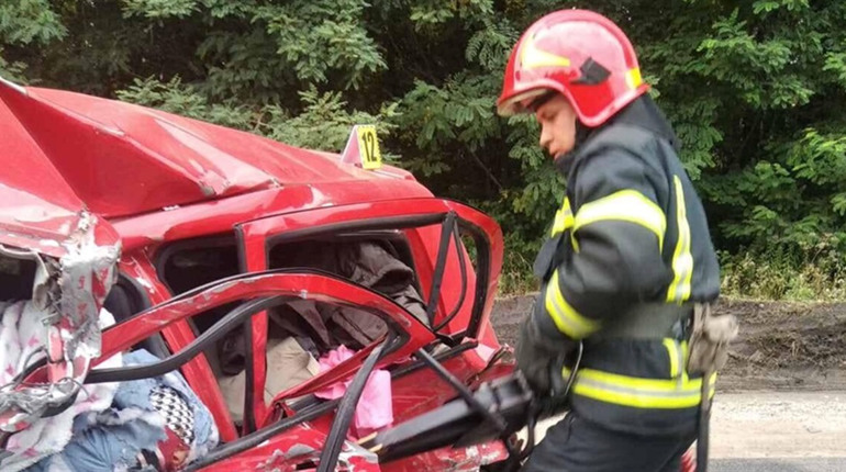 На Кременеччині загинула водійка, пасажири та водій іншого авто у лікарні