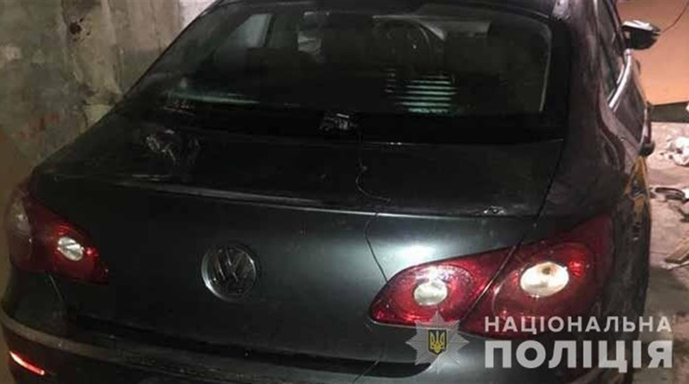 На Кременеччині з приватної станції техобслуговування, викрали авто і переховували під Тернополем