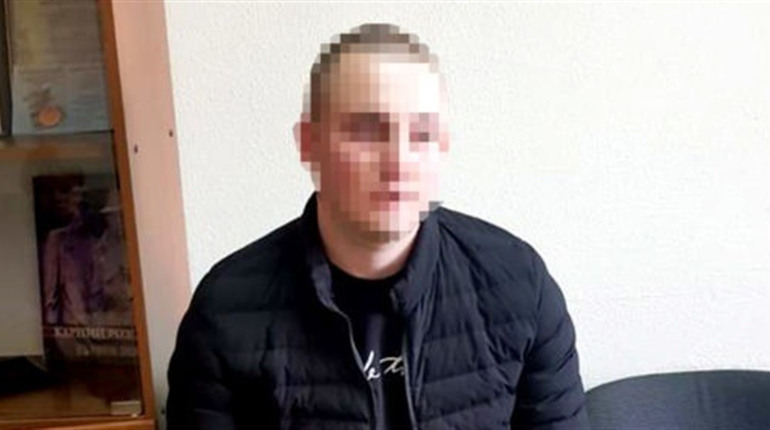 Чоловікові, який погрожував “замінуванням” готелів у Кременці оголосили підозру