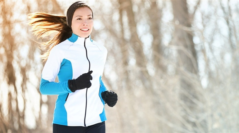 Nike одяг для бігу: що дійсно працює у спеку