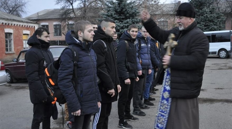 Призов 2021: новобранці не служитимуть в зоні бойових дій