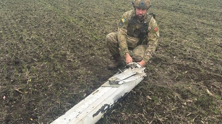 На Сумщині знешкодили російську ракету, яку місцеві жителі знайшли в полі