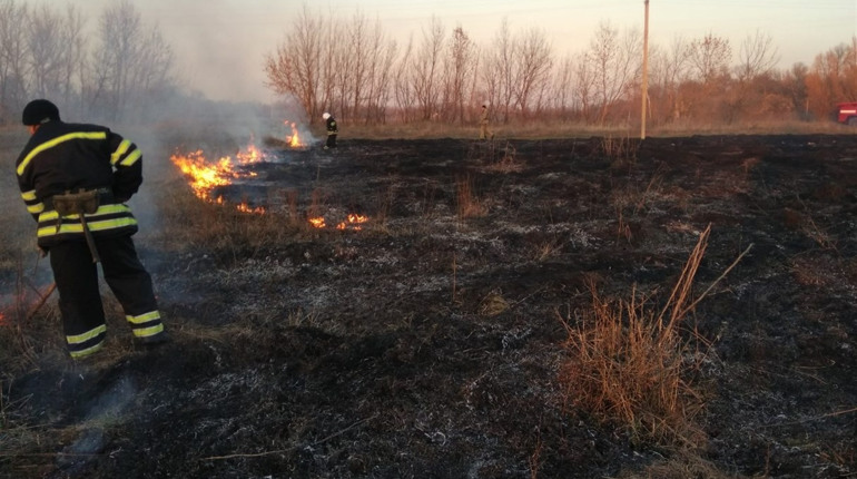 У Сватівському районі сталися три пожежі в один день