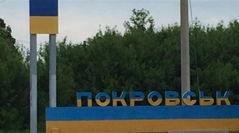Жителі Покровської громади отримали будівельні матеріали для відновлення пошкоджених росіянами осель