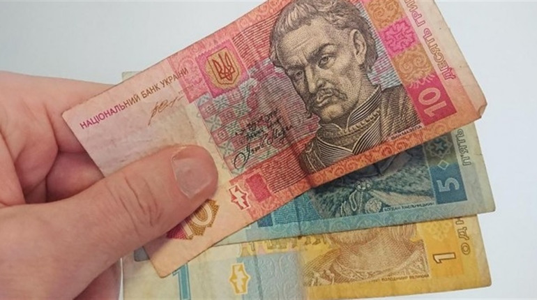 В Україні з 2 березня виводять з обігу паперові 1, 2, 5 та 10 гривень: як і де обміняти банкноти