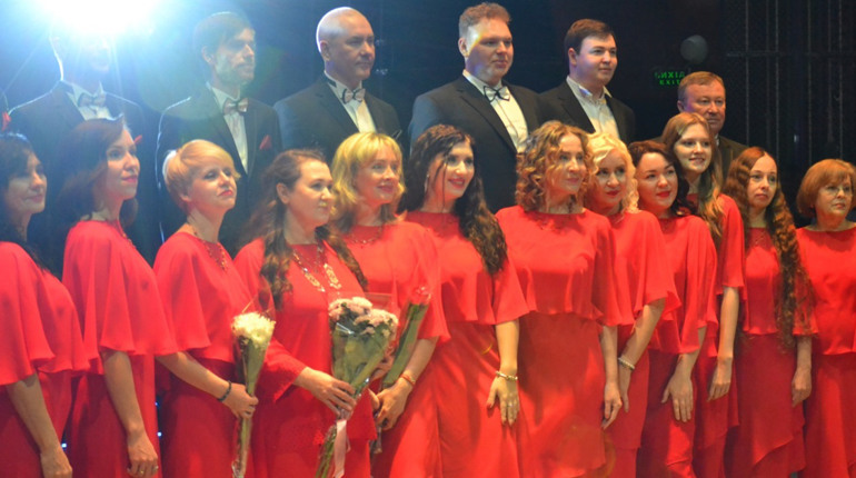 30 років розквіту. Південноукраїнський камерний хор «Ренесанс» відзначив ювілей. Фото. Відео.