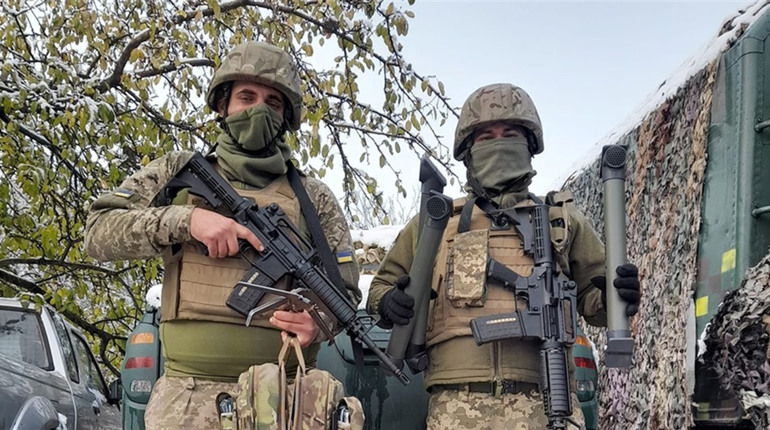 Кохання, війна і червона нитка долі: історія Ярослава Довжука від Ігоря Грабового