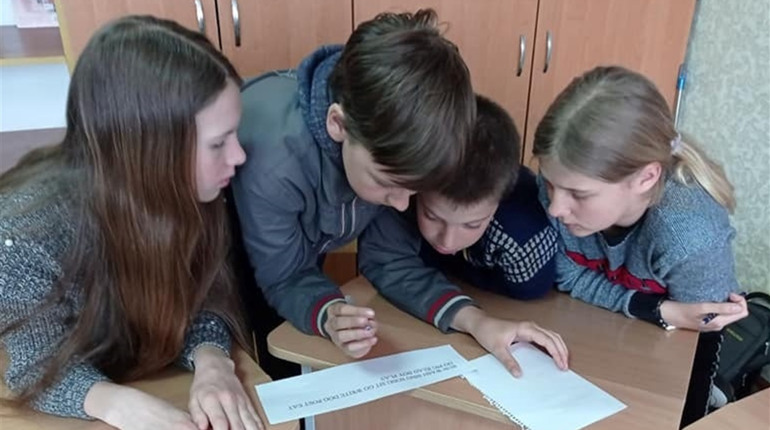 В сільському ліцеї діти "прокачали" англійську на предметному тижні