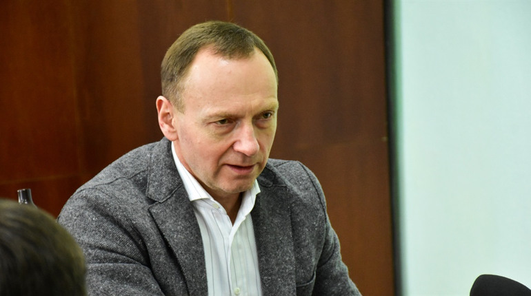 Народний депутат має захищати інтереси Чернігівщини і мати чіткий план роботи, — Атрошенко