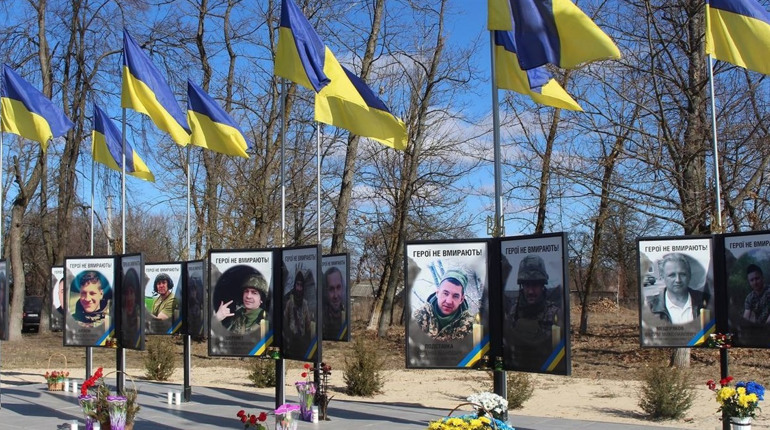 На Чернігівщині вшанували пам’ять загиблих у боях за Лукашівку Героїв. Серед них – жителі Глухівщини