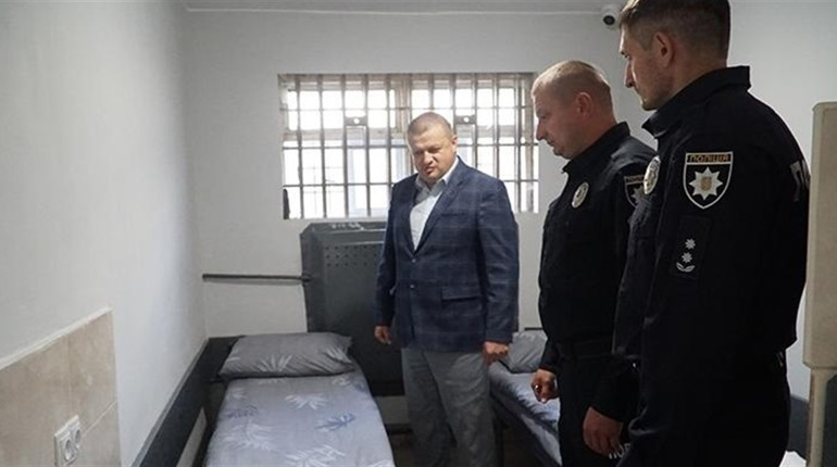 У Кременці облаштували слідчий ізолятор за європейськими стандартами