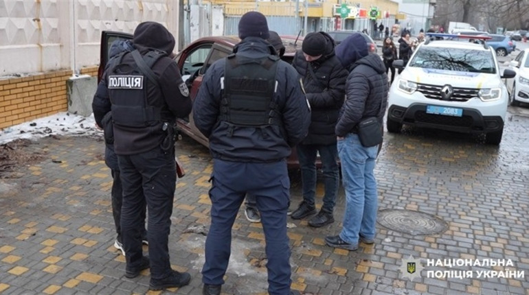 «Ваш син у ТЦК»: в Одесі судитимуть чоловіка за схему шахрайства на 12,5 тисяч доларів
