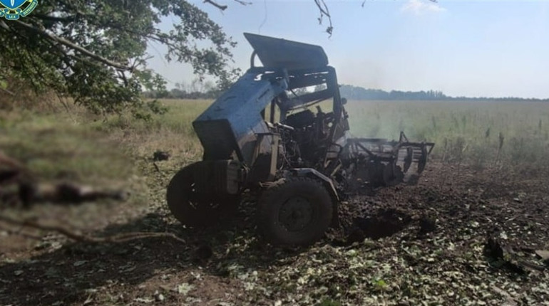 На Херсонщині через ворожу міну загинув тракторист