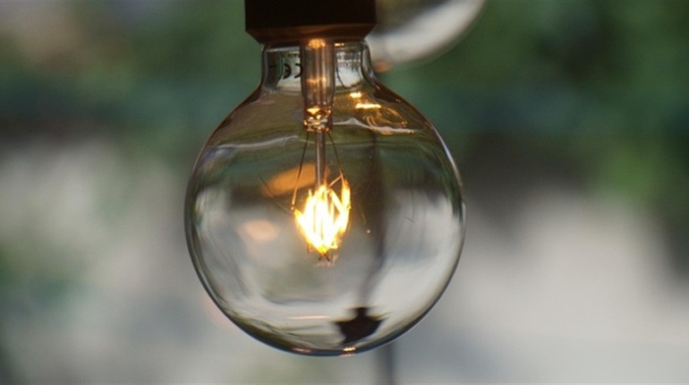 Орієнтовний графік відключення світла на 19 березня для Барської та Копайгородської громад