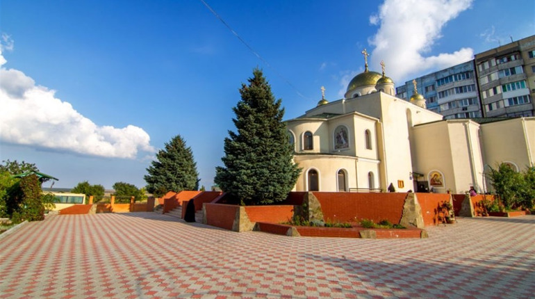 Підтоплено Теплодарівський  монастир:  як допомогли рятувальники 