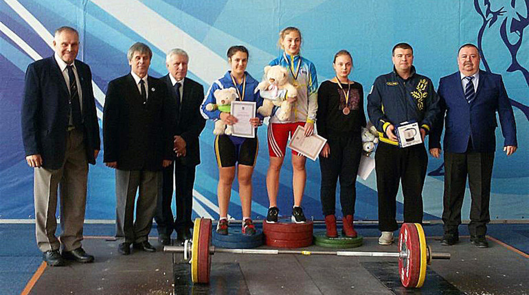 Звягельчанка завоювала срібло чемпіонату України з важкої атлетики