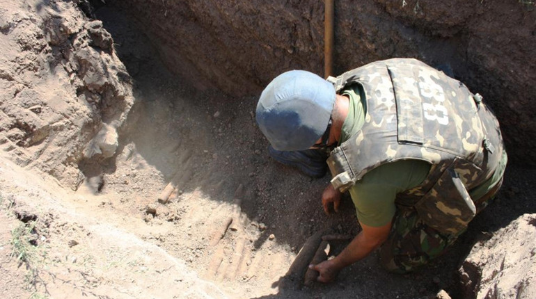 Искатель металла подорвался на боеприпасе