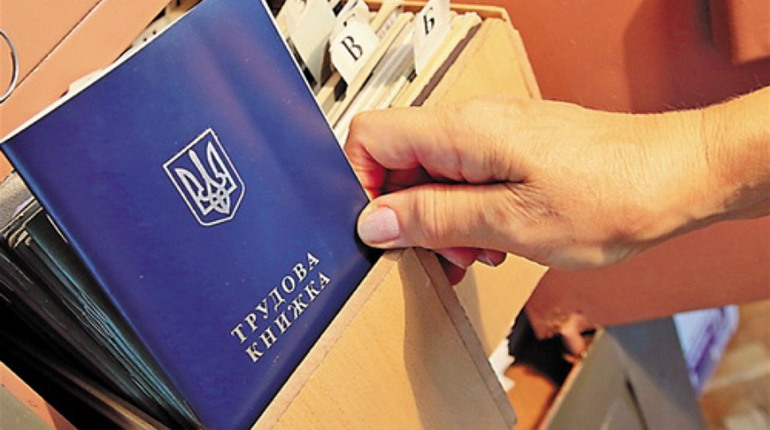 Заради оптимізації у школах Новограда хочуть позвільняти частину педагогів і техперсоналу