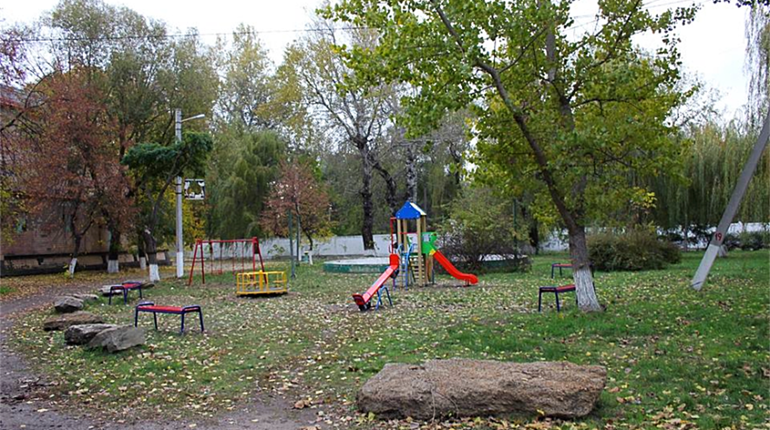 Карта дитячих майданчиків: все, що треба про них знати біляївським батькам і не тільки 