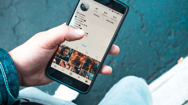 Звезды Instagram: блогеры из Волновахи, на которых стоит подписаться