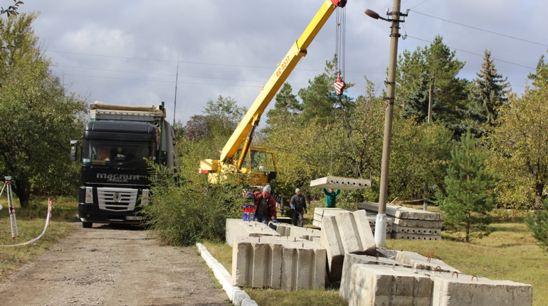 У Троїцькому почали будувати нову лікарню 