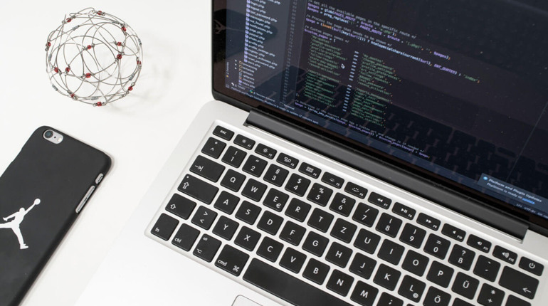 Отримати IT-професію та працювати у Конотопі. Триває набір на курси з веб-розробки
