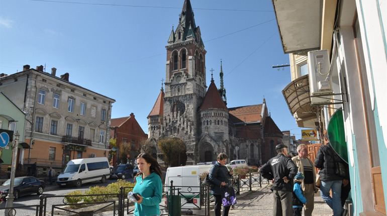 5 локацій Чорткова, куди варто зводити людину, яка вперше у нашому місті