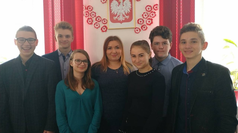 Учні та вчитель восьмої школи поїдуть до Польщі