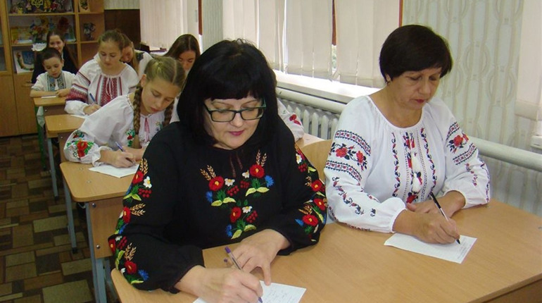 Троїчани доєдналися до написання радіодиктанту