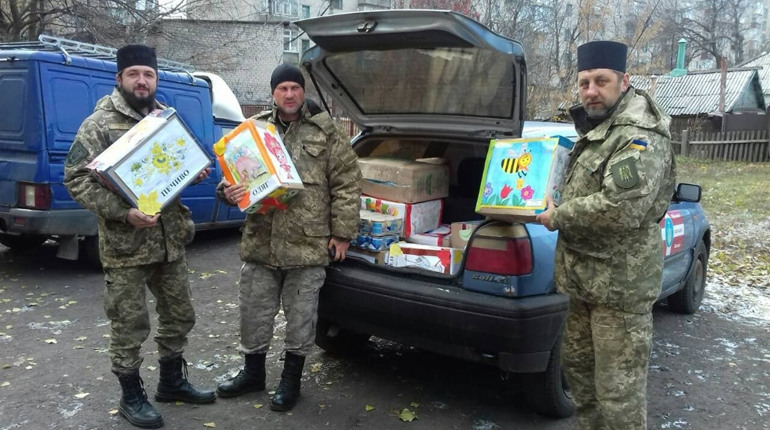 В Попасной дети с инвалидностью получили книги и игрушки  из Луцка