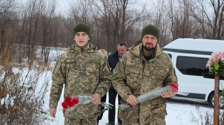 Троїчани вшанували пам'ять загиблих воїнів-земляків