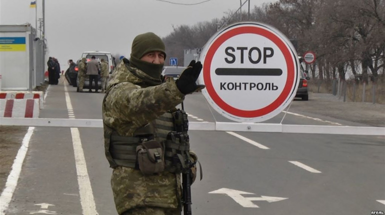 Архиерея УПЦ МП не пустили с оккупированной территории в Волновахский район