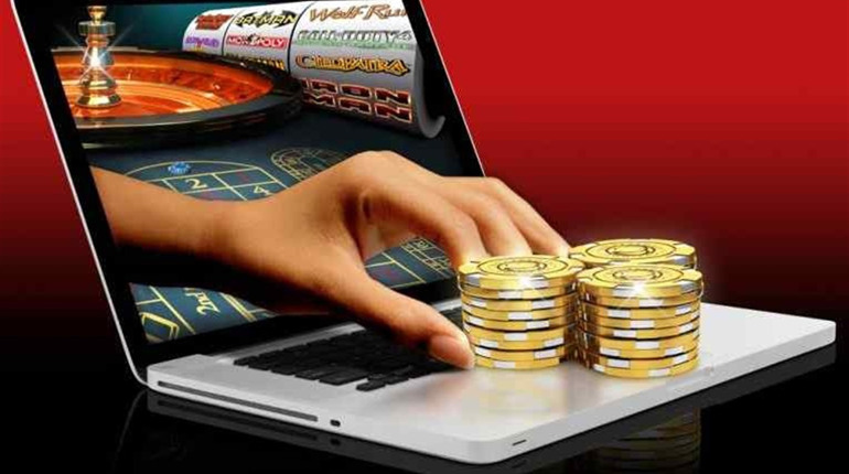 Нижньосірогозець перерахував інтернет-шахраям за виграш у казино 20 тисяч гривень