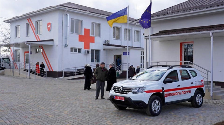 У Маяках відкрили сучасну амбулаторію. Першу з 30, які мають збудувати в Одеській області 