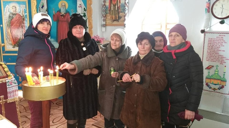 Вербівчани отримали благодатний вифлеємський вогонь миру (фото)