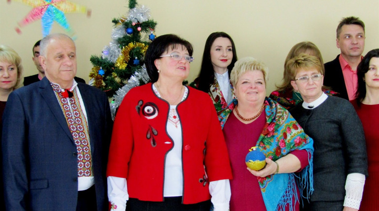 #Колядачелендж: чортківські держслужбовці приєдналися до флешмобу