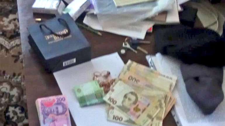 СБУ задержала на взятке начальника торецкой колонии 